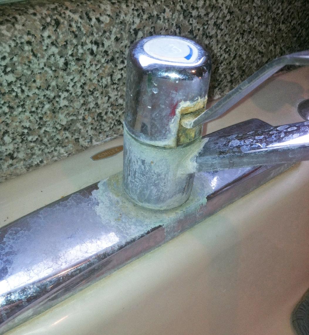 End mineral buildup on fixtures with Suburban Morris water softening